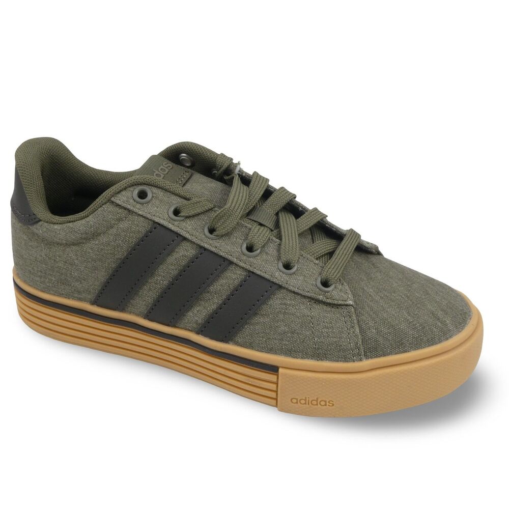 Adidas Daily 4.0 Unisex Women’s US 5 / Men's US 4 Skateboarding Shoe Green NWOB